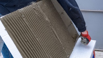 瓷砖胶开封半年：继续用还是扔掉?关键看这3点!