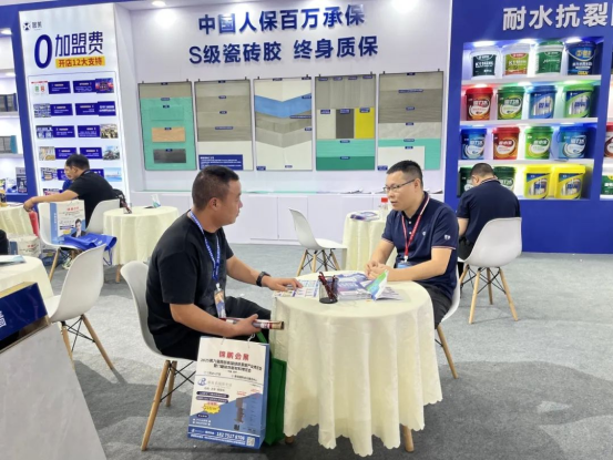 打卡热潮不停歇丨贵阳建博会 × 固莱，首日人气爆棚，精彩直击千万别错过!