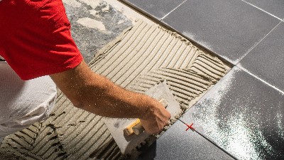 瓷砖胶能否添加水泥?需留意混合物稳定性
