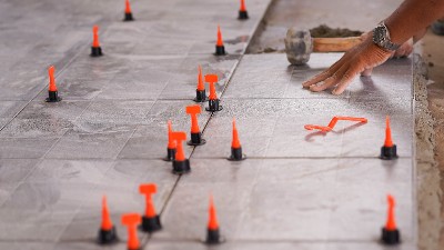 因地制宜选材料：不同空间的瓷砖胶选择